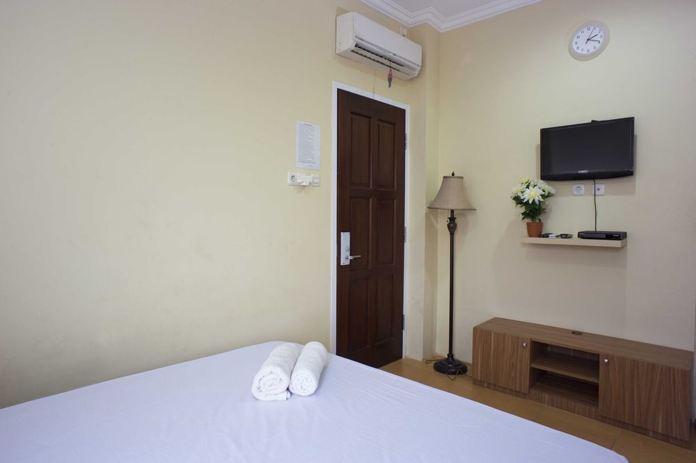 Reddoorz @ Kwitang Hotell Jakarta Exteriör bild