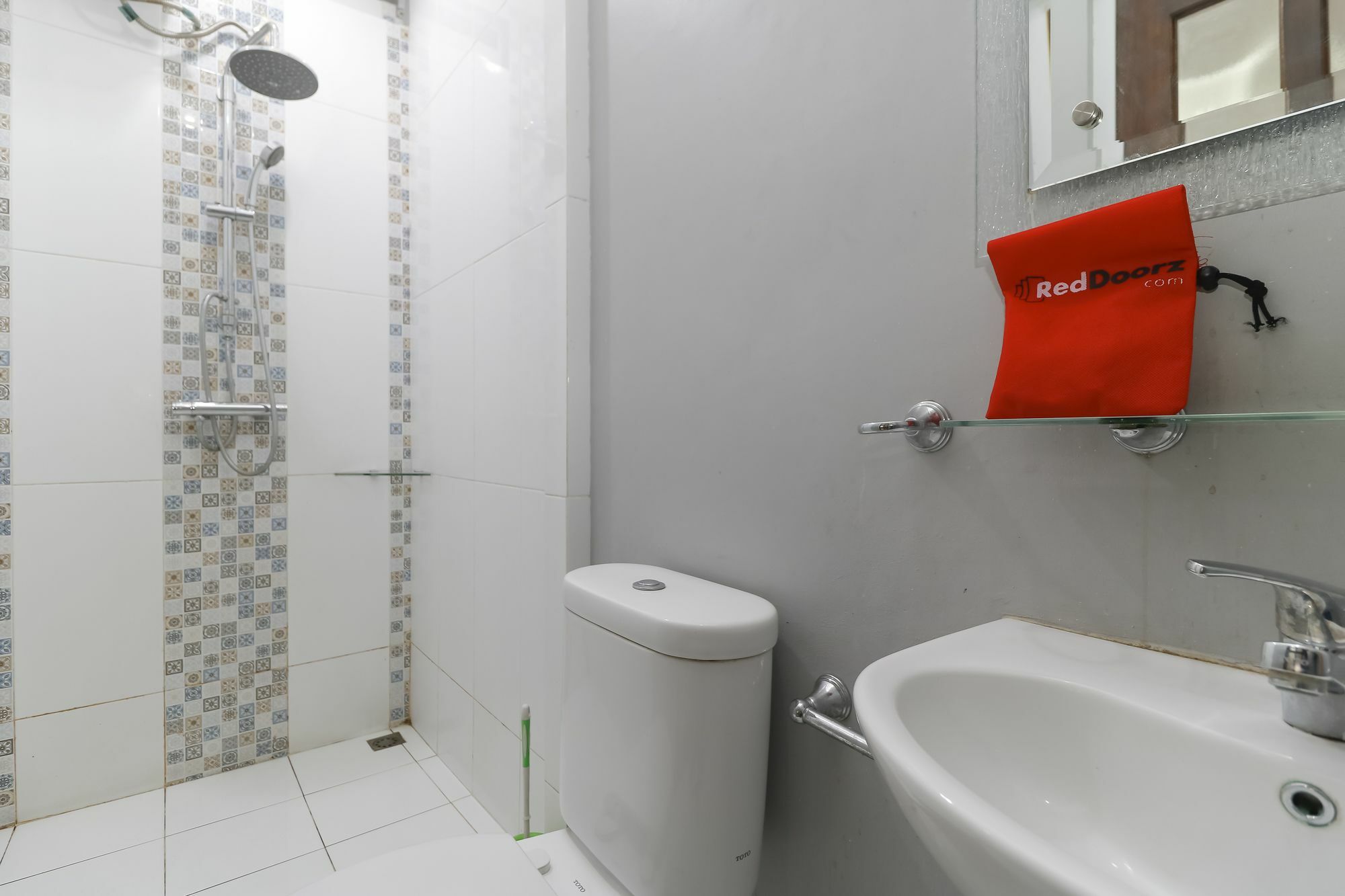 Reddoorz @ Kwitang Hotell Jakarta Exteriör bild
